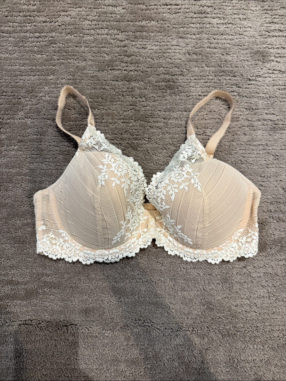 Wacoal Nude Embrace Lace Underwire Bra 38C - Picture 2 of 6